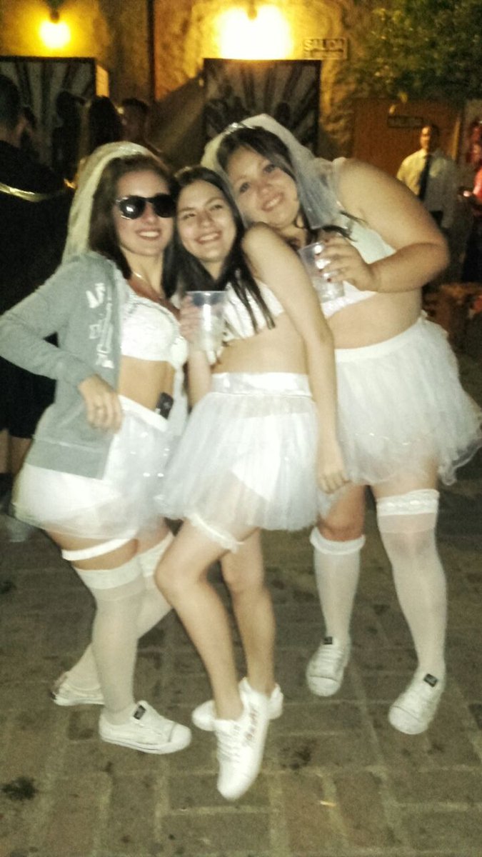 Caami_112's tweet photo. Fuiste LA terrible noche https://t.co/0c0TYJjrQl