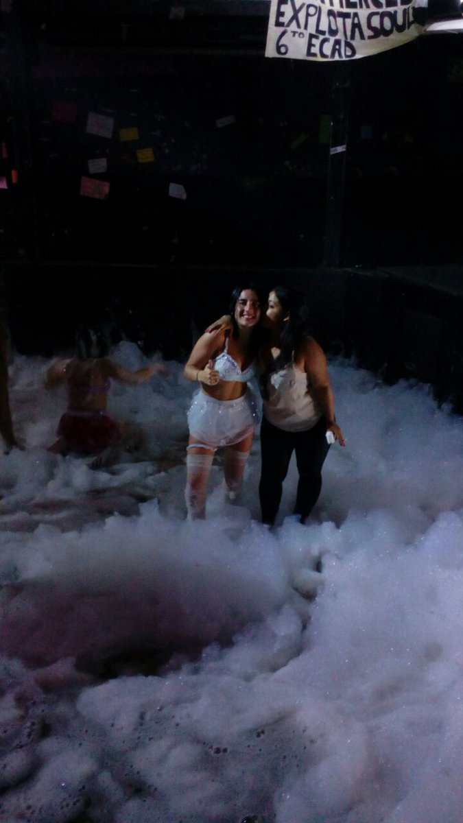 Caami_112's tweet photo. Fuiste LA terrible noche https://t.co/0c0TYJjrQl