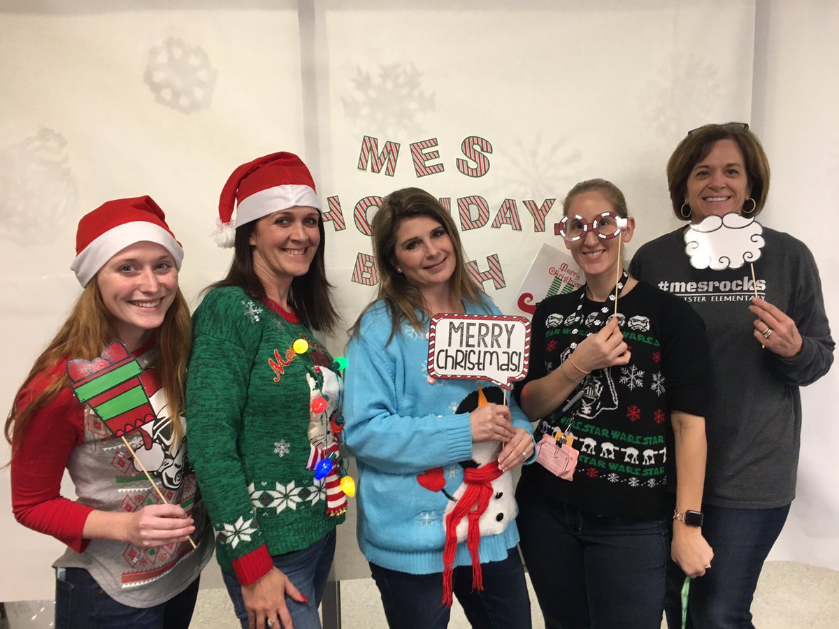 mrsbtrimm's tweet photo. Faculty meetings can be fun when you work at #thehappiestschoolonearth #mesrocks #spedrules #myteam https://t.co/mTyHAlZJad