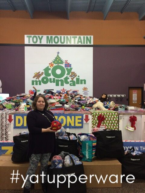 YATupperware's tweet photo. We went to Trail Appliances today to deliver our 200 Shape-O-Toys to Toy Mountain! So grateful for this! Thank you Tupperware for granting my wish :) #traildropzone #tupperware #endabuse #grateful #toymountain https://t.co/NPCdjXGzbt