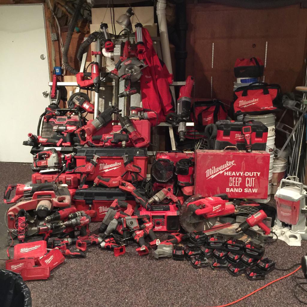 MilwaukeeTool's tweet photo. 12 years in the making #ToolCollectionTuesday https://t.co/mPMe5moJI7