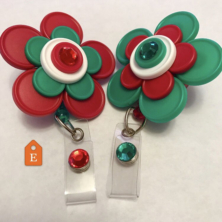 yourfavoriteRN1's tweet photo. I'm offering a discount!π₯ https://t.co/ch14iVxrNl via @Etsy #craft #makersgonnamake #handmade #upcycle #vialcaps #badgeholder #badge #nurse #rn #travelrn #lpn #peds #nursesrock #pharmacy #nursingstudent #shoponline #etsy #etsyshop #etsyseller #stockingstuffers #gift #christmas https://t.co/v3ZqC9jm6w
