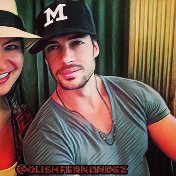 #FanaticaPorTiWL <a href="/willylevy29/">William Levy</a> #FansEnamoradasARG