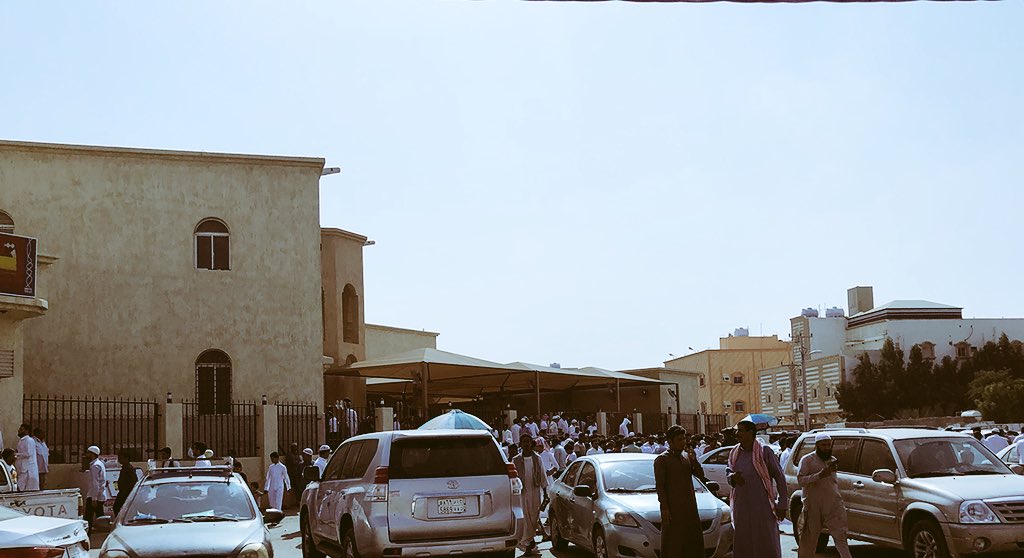 1409b101's tweet photo. #حي_الفضيلة جنوب جدة 
#مساجد 
الحي بحاجة الى جوامع ومساجد ومصليات 
وجود عدد كبير من ساكني الحي والجامع مزدحم يوم الجمعه خصوصا 
نتمنى نشر التغريدة لعمل الخير 

ومن اراد عمل الخير التواصل لمجموعة الاراضي المخصصه والرخص 
كتب الله اجركم 
#جدة_الان 
#جده 
@me_jeddah @jeddah_ar https://t.co/bulUViEBhb
