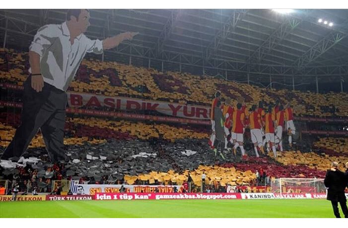 YAK GEL BİLDİĞİN NE VARSA ! #FatihTerimGöreve #Galatasaray #Ultraslan #SimdiFatihTerimZamanı