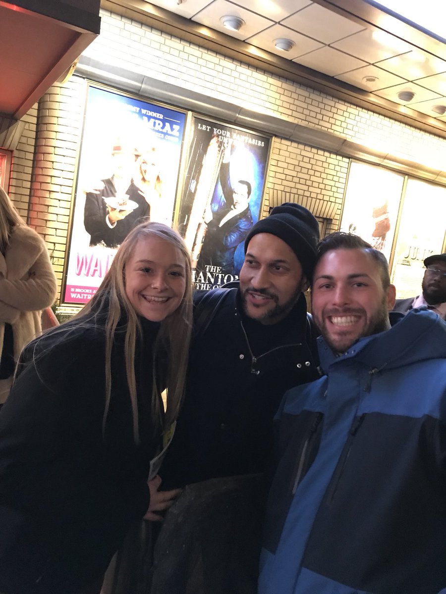 ThomasProctorMD's tweet photo. #meteoronbroadway Time well spent!   Thoroughly enjoyed  @amyschumer @KeeganMKey @LauraBenanti @SteveMartinToGo https://t.co/REPDUYwE60