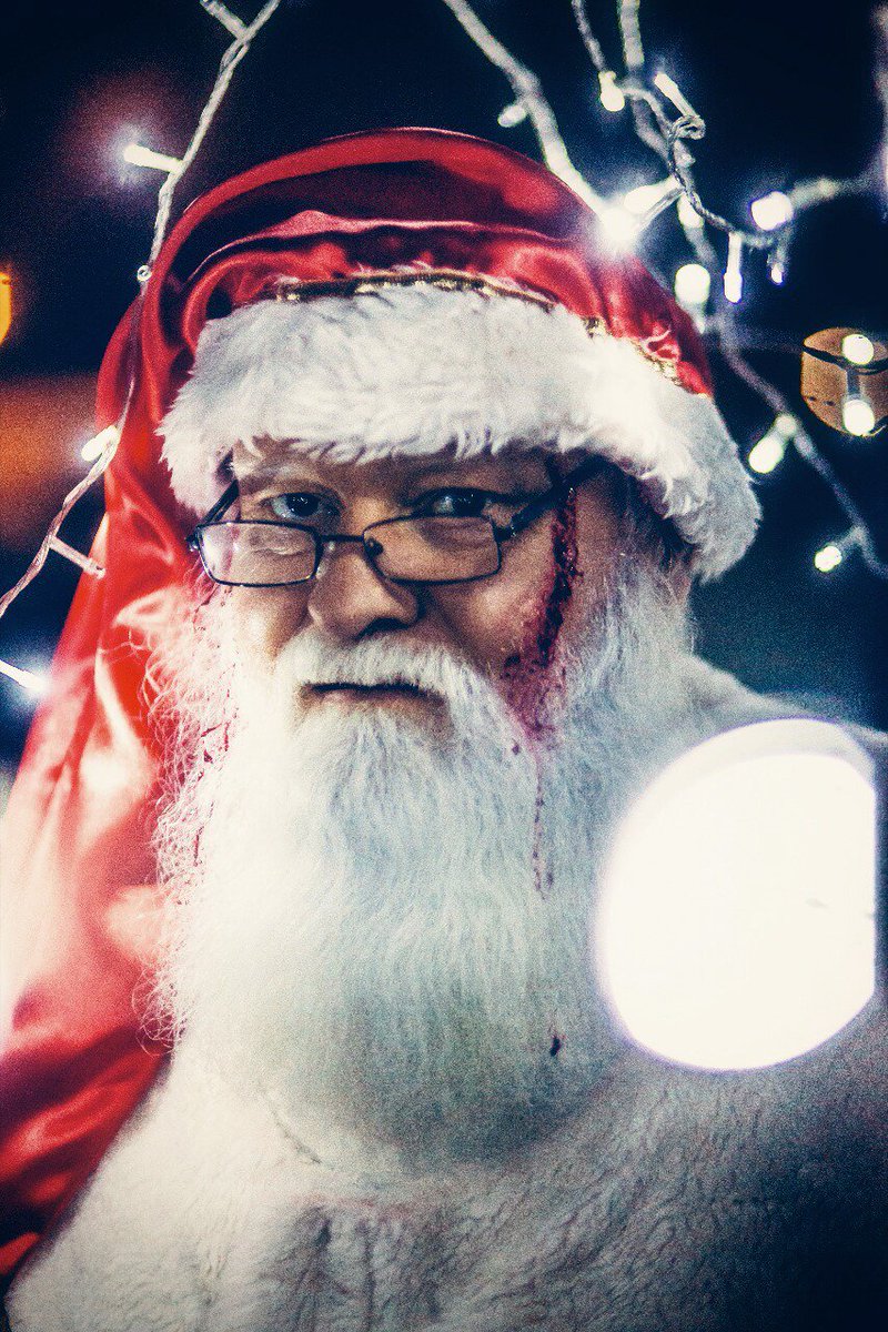 Se prende fuego el país, el año, prendamos fuego la navidad, mañana estrenamos video de Santa