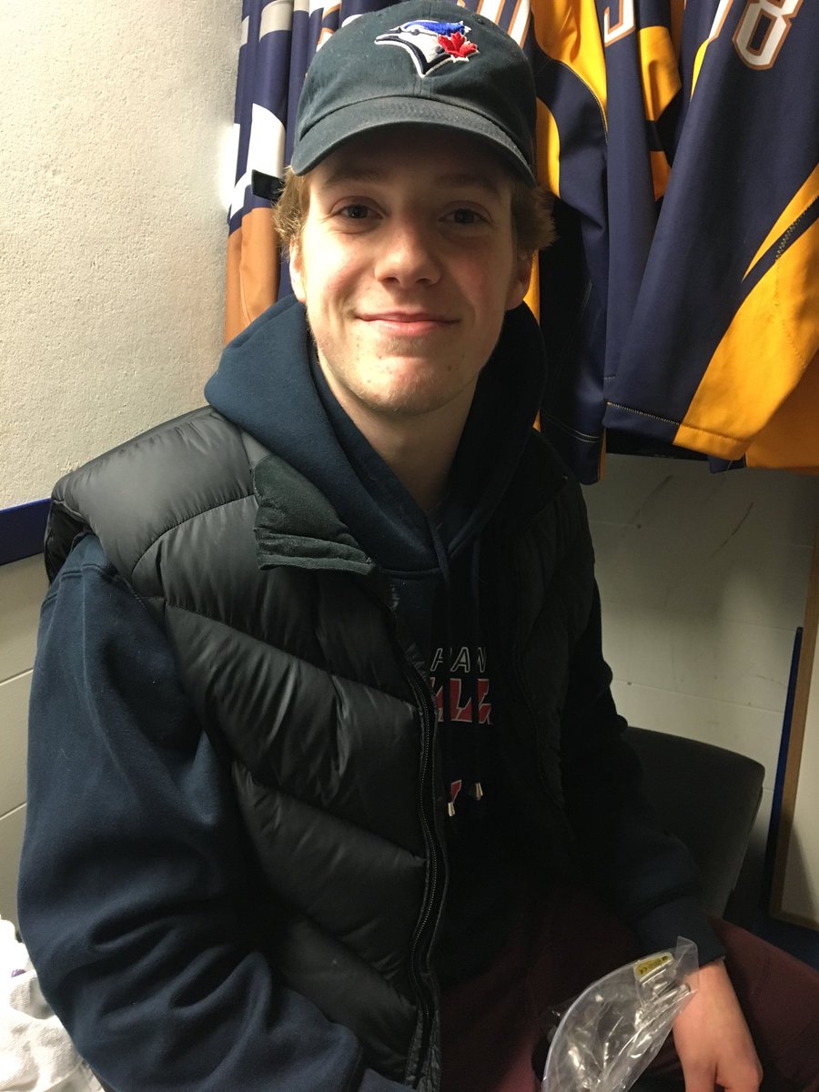 deltaicehawks's tweet photo. Trainer Wayne’s favourite @99steiner came back for a visit and watch the game tonight! https://t.co/fjga1QEy1o