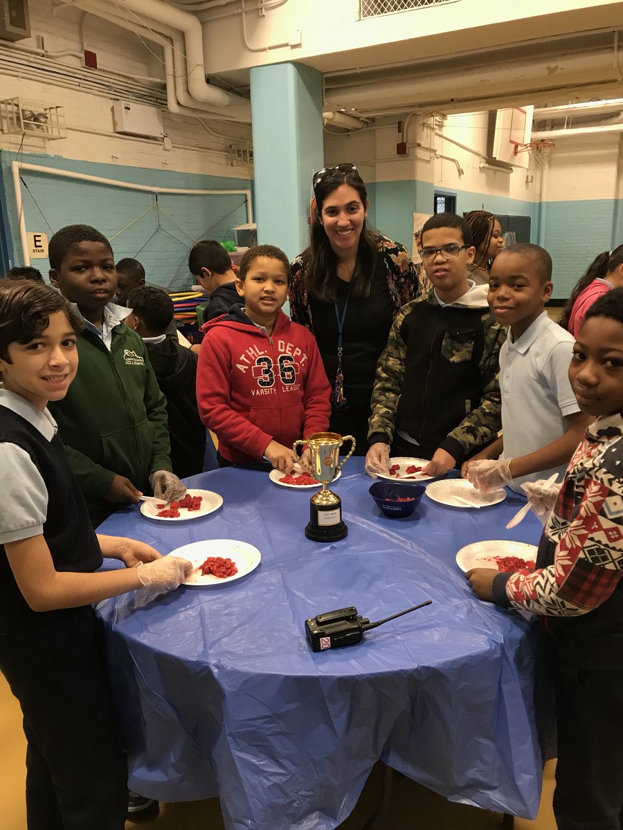 mdc_sanchez's tweet photo. Celebrating our class with highest attendance! WTG 5th gr! Thx to CA AND PGA! #attendancematters Being Present is the First Step! @CSD12Bronx @staceycampo13 @clipz19 @61Public https://t.co/lwiqhTQstb