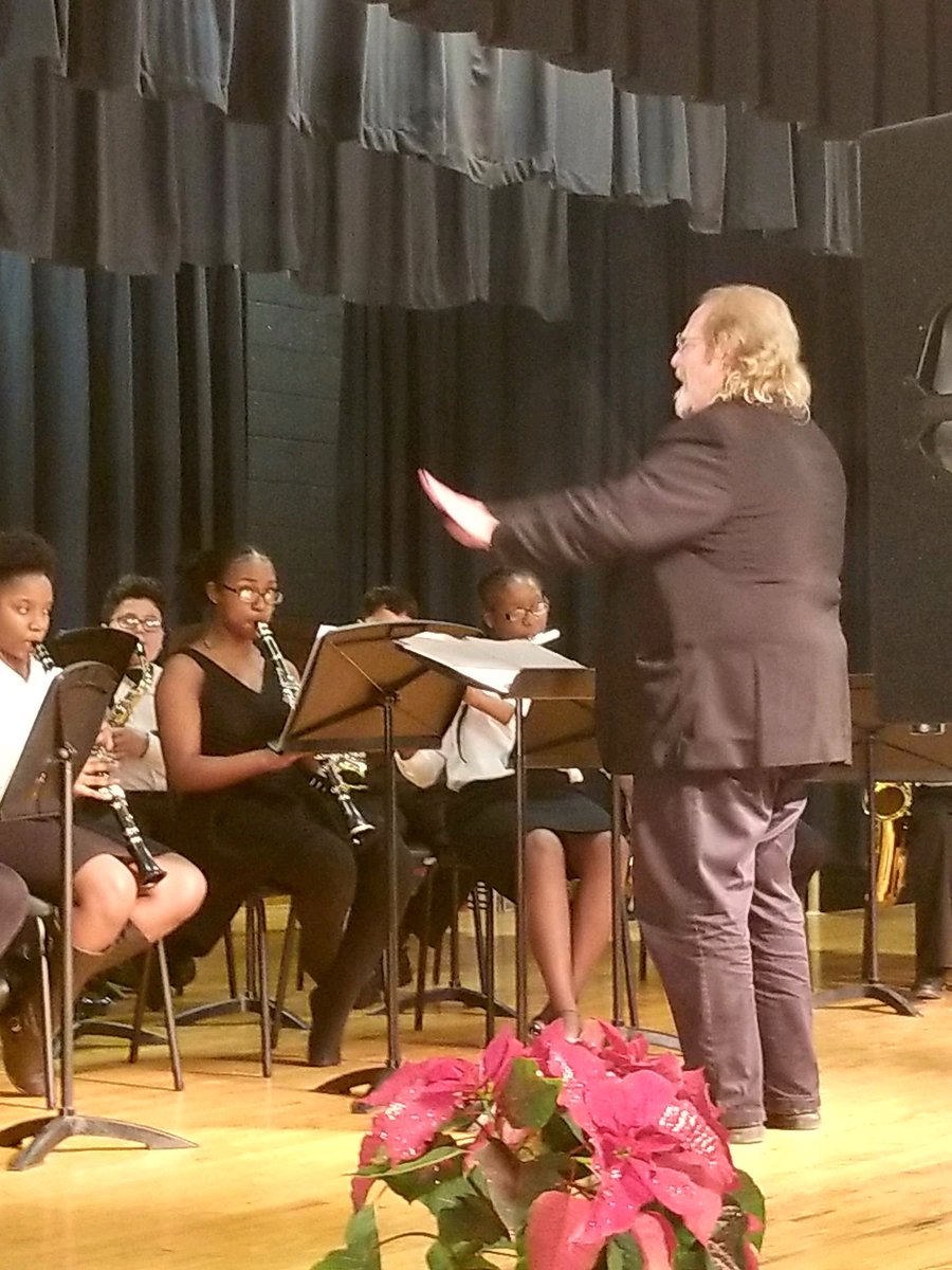 CradockLeads's tweet photo. Cradock PTA &amp; Winter Concert Excellent performances from the Music Department and Students! https://t.co/VxywRegJQo