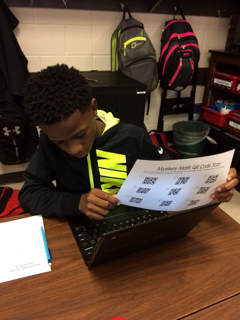 evagriffin10's tweet photo. Learning to scan QR codes using our Chromebooks. #5thGrFun https://t.co/54lp4YpdoU