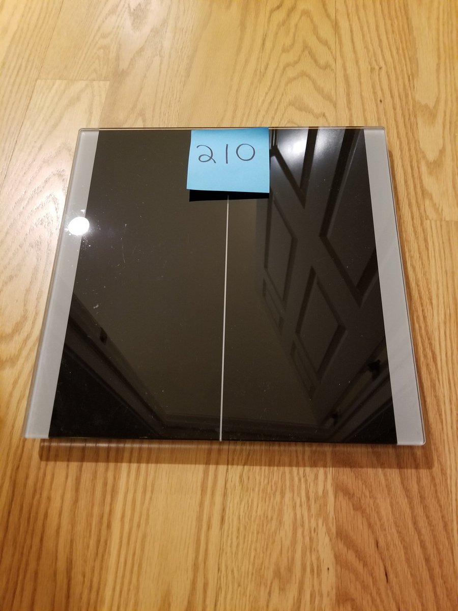 KyleMillerPI's tweet photo. here's a picture of bill o'reilly's scale https://t.co/OLAaU2ohMz