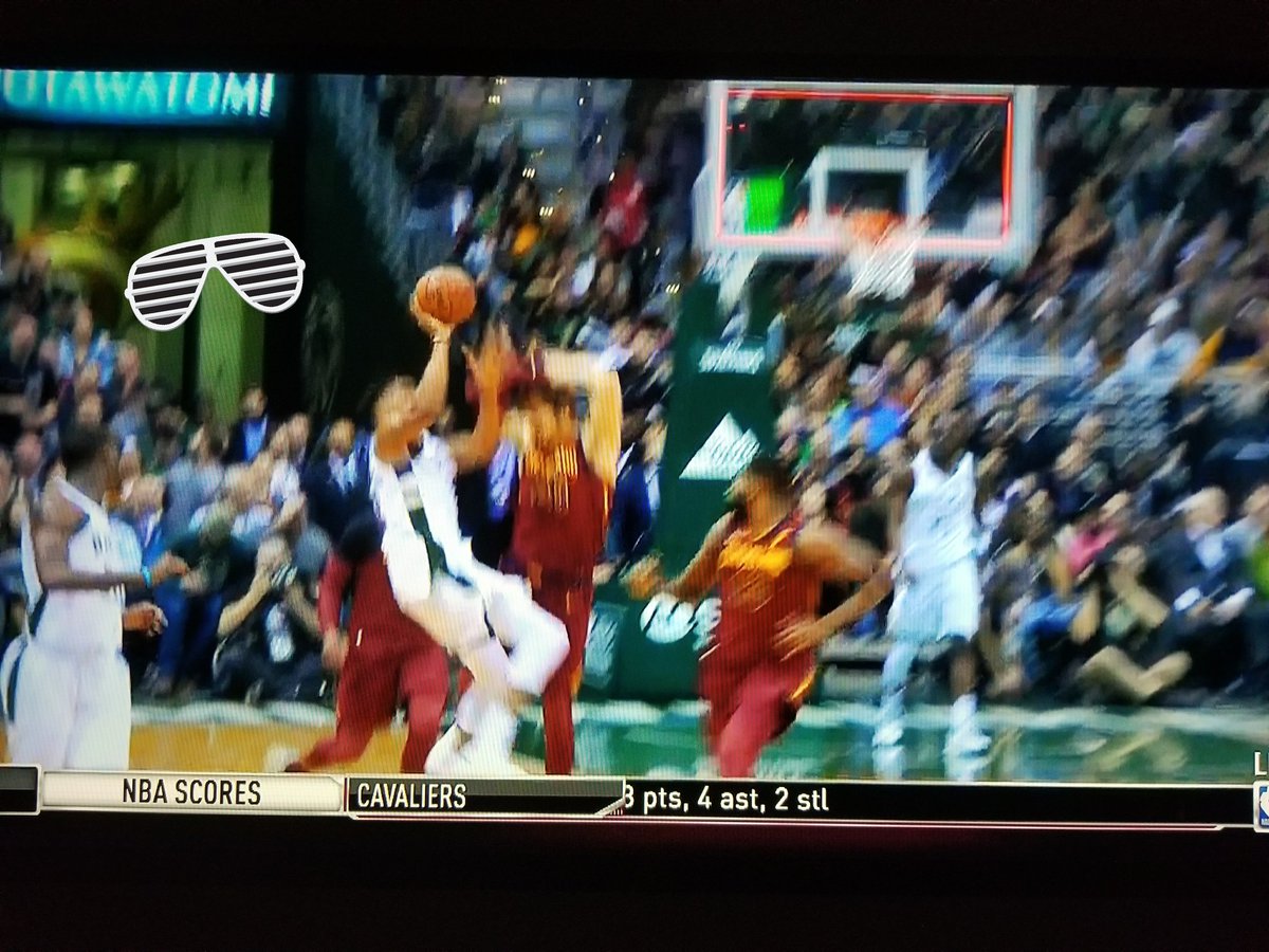 clevland2012's tweet photo. @realchriswebber https://t.co/LfBP0VI62X