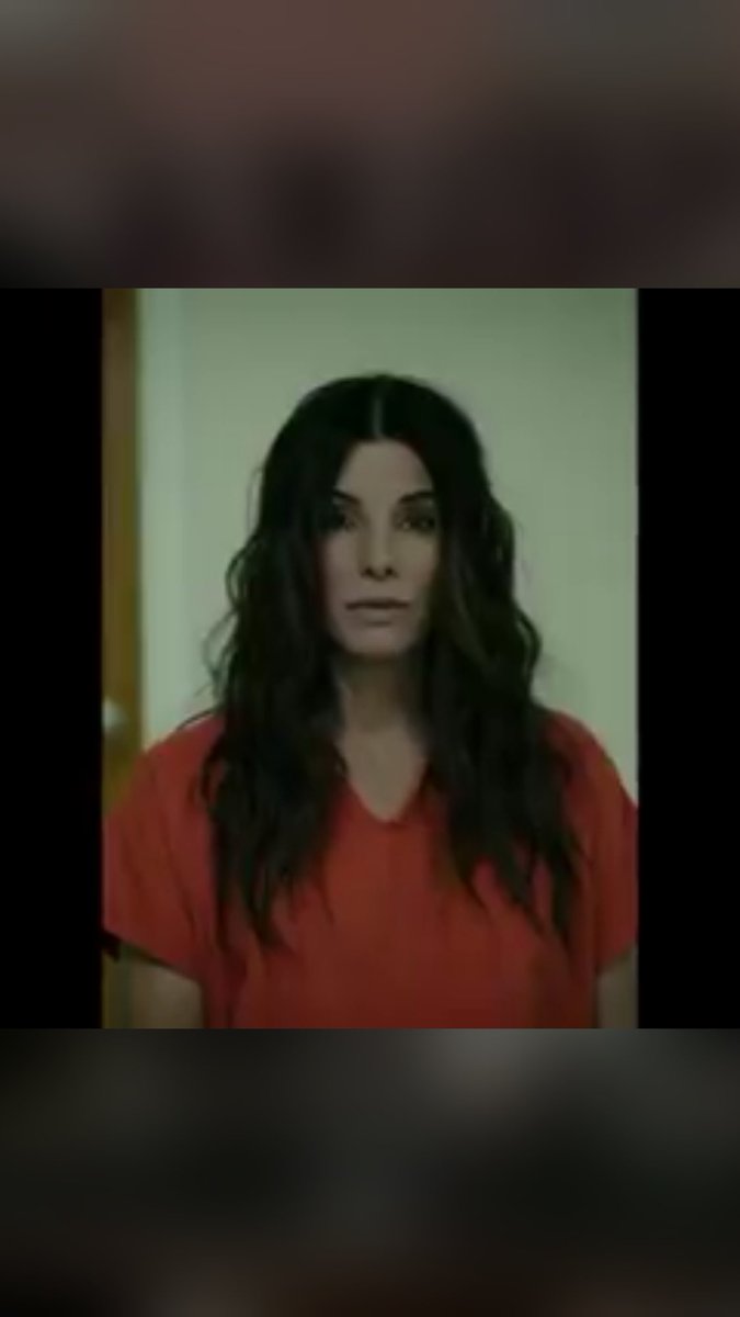 sebeaver's tweet image. Are we really supposed to believe #SandraBullock is in jail with her hair and makeup like that?!! 😒 #Oceans8Trailer #Oceans8