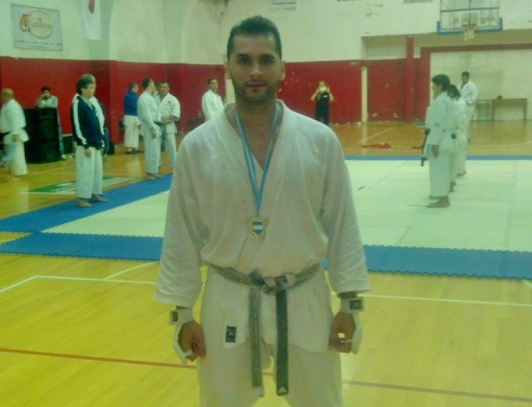 primeraedicionw's tweet photo. Fiesta del Deporte Misionero: El Premio de ORO CONSAGRADO 2017 es para Jorge Rivas, quien lleva 18 años ininterrumpidos integrando la Selección Argentina de Karate #FDM2017 https://t.co/gmOa8tcoKf