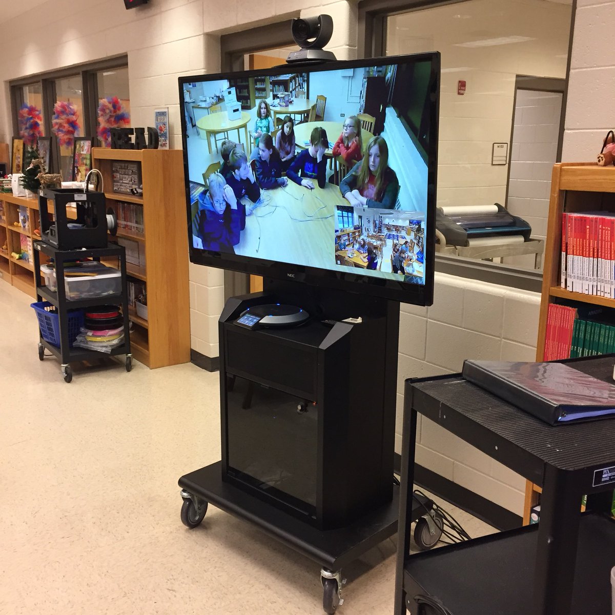 librarylew's tweet photo. Our reading bowl team practiced for the upcoming competition via videoconference this week! https://t.co/jyTD0DkCGd