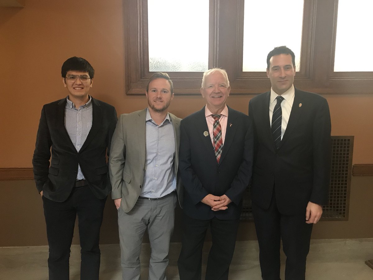 StateRelations's tweet photo. Faculty member @jon_eckhardt and these @UWBusiness students testified at the State Capitol today in support of a bill that would exempt student entrepreneurs from paying the initial licensing fee to establish an LLC. Photo w/ bill author Rep. Edming. https://t.co/qojYuTIrWm