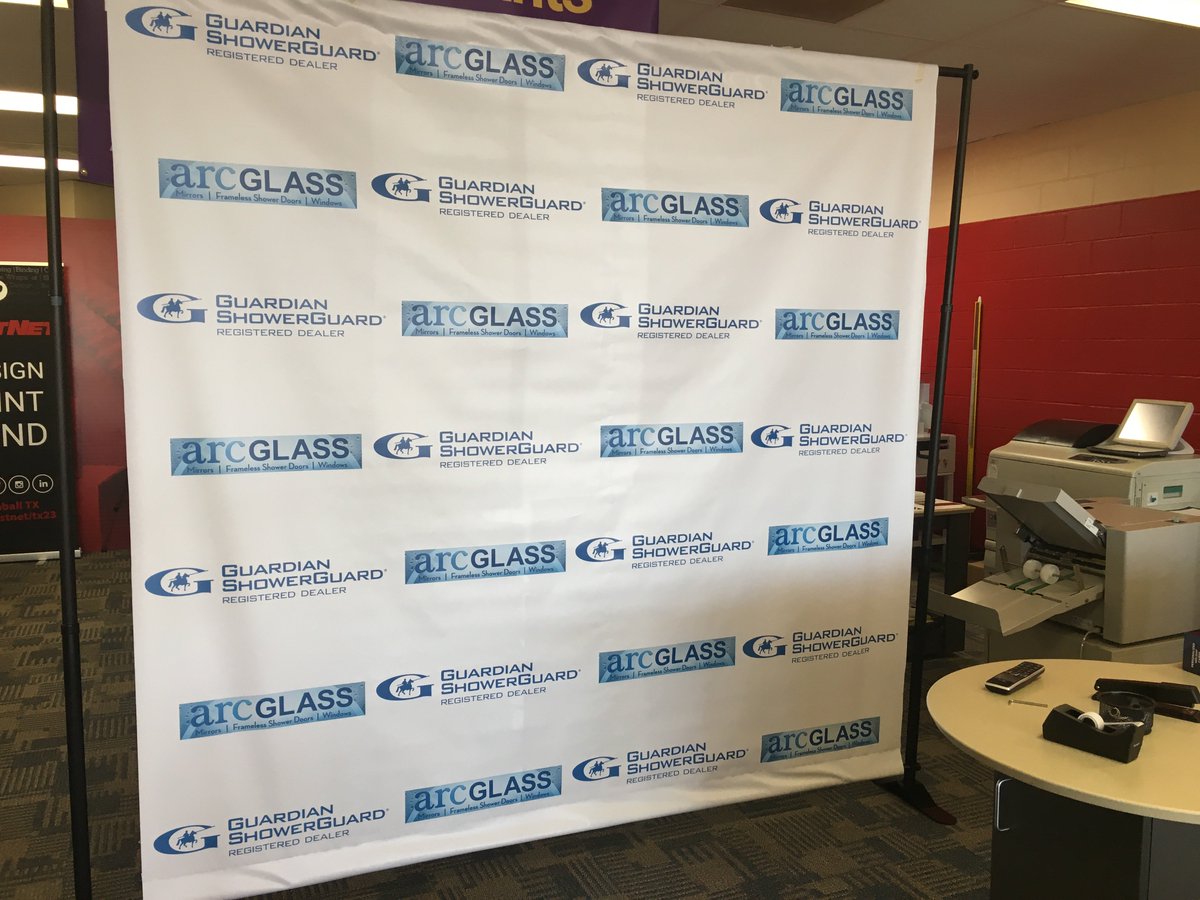 PostNet_Tomball's tweet image. Looking for a back drop...PostNet Tomball can help.  Just ask our friends at Arc Glass or Profusion Performing Arts.