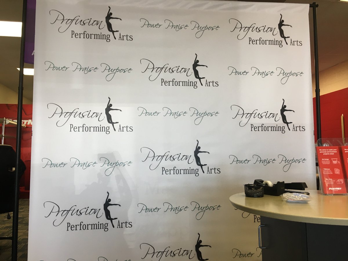 PostNet_Tomball's tweet image. Looking for a back drop...PostNet Tomball can help.  Just ask our friends at Arc Glass or Profusion Performing Arts.