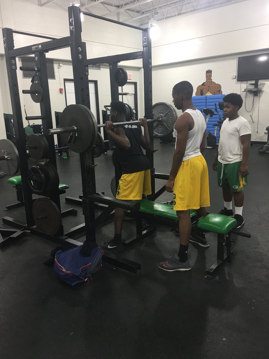 GreenOaksfb's tweet photo. https://t.co/Jp8gSuZXue