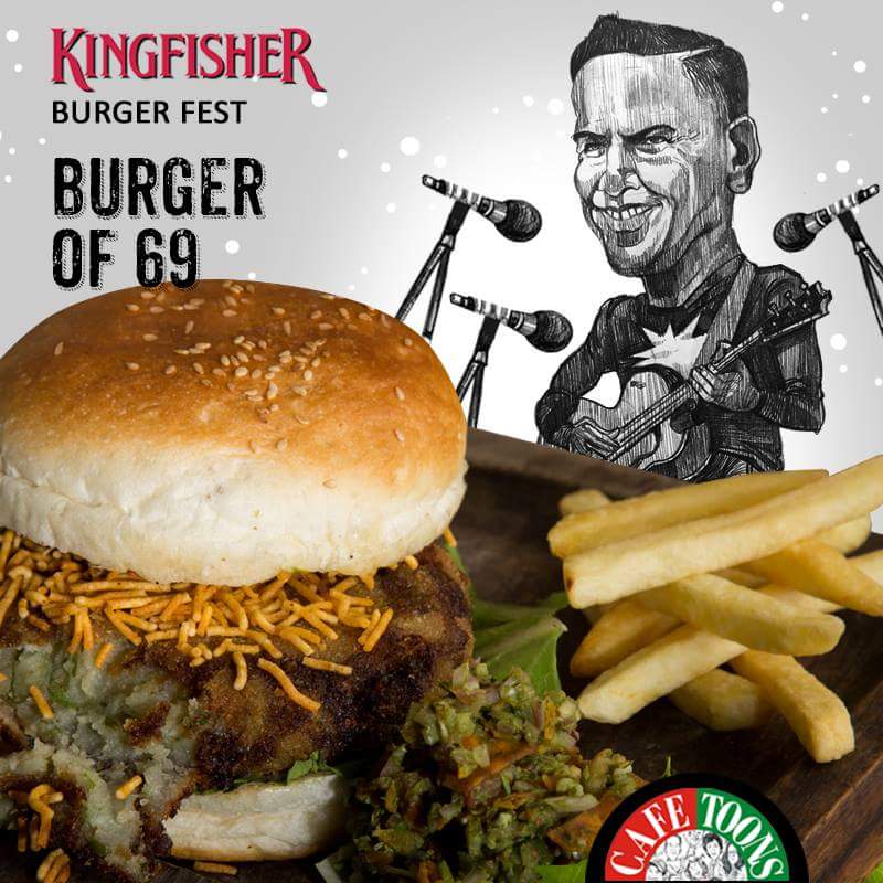cafe_toons's tweet photo. I got my first real burger.
Bought it at the Kingfisher Burger Fest. Have you? You can’t miss the drool worthy Burger of ‘69 which comes with handmade pan fried potato patty, mint chutney, tangy tamarind sauce, served with a mint mayo &amp; a ‘SPDP’ relish. Fest ends on 23rd December https://t.co/NXAxHhSWcg