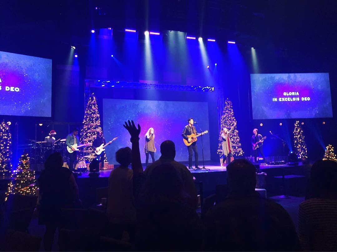 MikeWard78's tweet photo. Christmas Eve Preview Service. Reserve your seats now for one of our many Christmas Eve services this year.   @svchristmas2017 https://t.co/z9ueoOkyvX