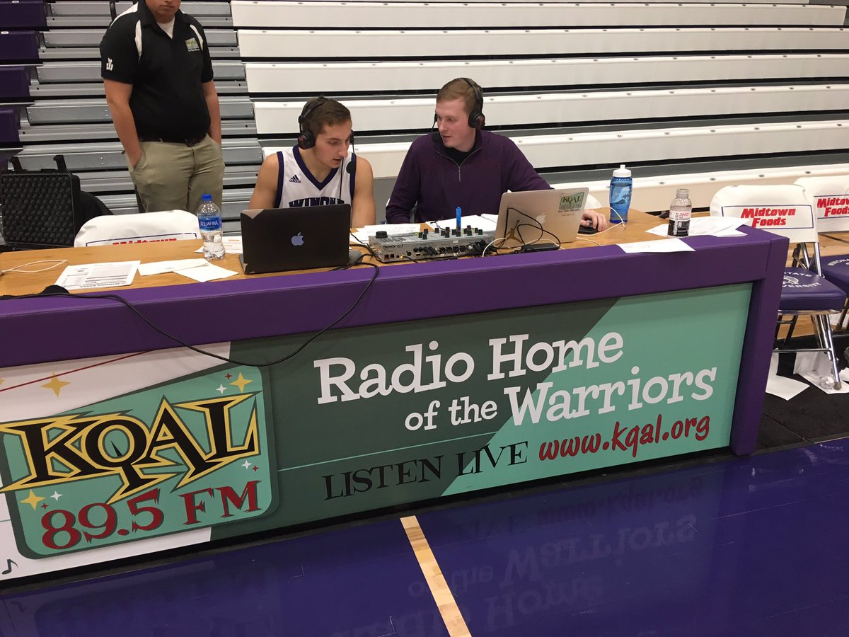 Winona State Men's Basketball tweet media