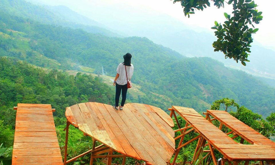 socmed_epic's tweet photo. Puncak Pinus, Wisata Akhir Pekan Aman dan Kekinian
https://t.co/T2au10lS0V

#Tourism #Sporto #PuncakPinus #Traveling #WisataAlam https://t.co/fmacvDEg9l