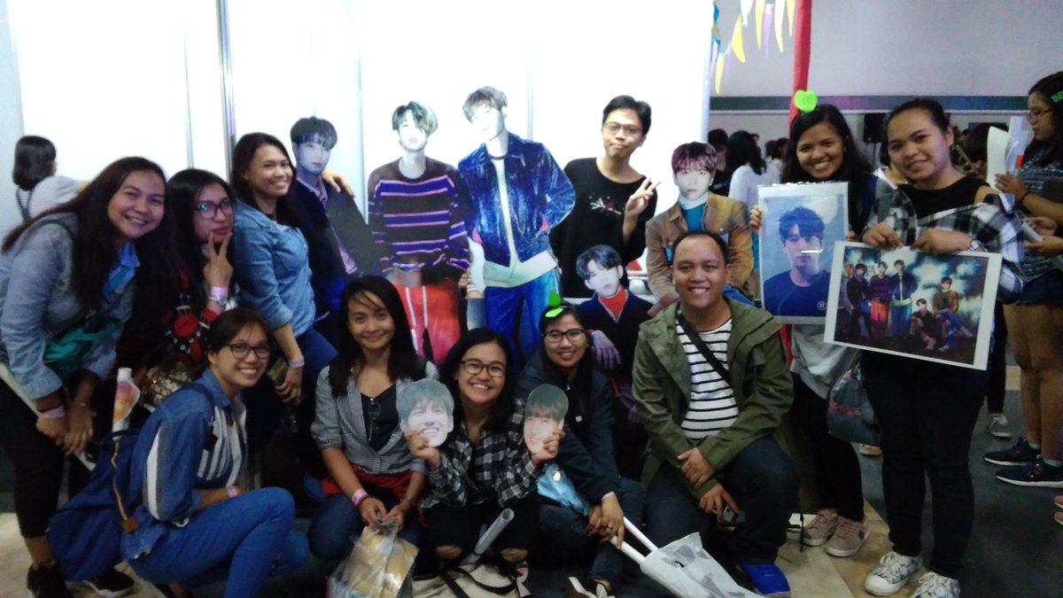 cy_sairinseu's tweet photo. @Jae_Day6 @DAY6Philippines @briiiyain @dysxnoona Once again, I wanna say thank you to @DAY6Philippines for setting up a day6 booth at the #KPopConvention9 We will do this next year, 2 years after, 5 years after, 10 years after, until we can 👍🙏
#KPOPCON9 #Day6 #Day6PH #booth https://t.co/rzywuZtJTW