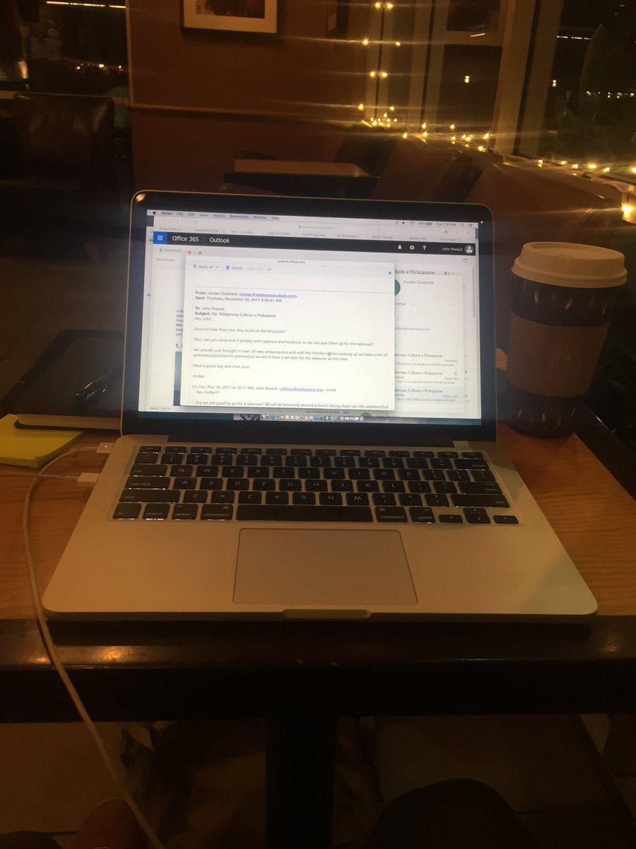 JohnnyPnuts's tweet photo. Work out in the AM. Work all day. Make shit happen at night! When the cowards relax all the real wild shit takes place. Now time to work on my real job @PickUpOneCrew  what do you do with your 7pm-12am ?... Make time. https://t.co/0YUd1YvSXH