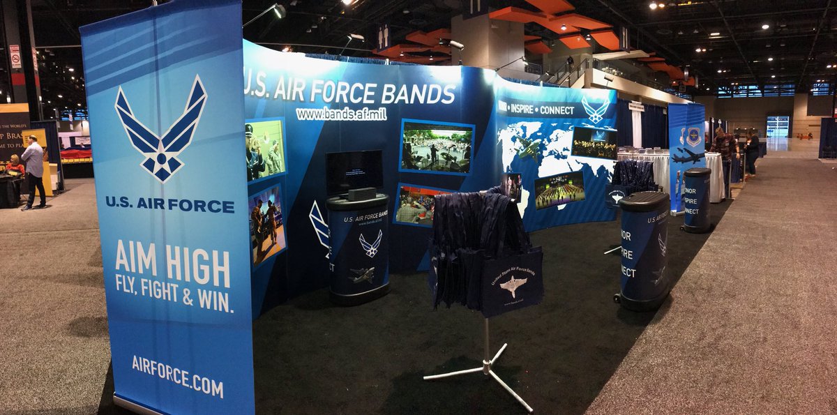 USAFBoMA's tweet image. Are you planning on attending the The Midwest Clinic? 🎺🎷🥁 Stop by The United States Air Force Band booths 1531 and 1532 to meet some incredible Air Force Bandsmen from around the nation! 🇺🇸@midwestclinic 
 #usafbands #themidwestclinic #musiceducation #musicisgoodforyou