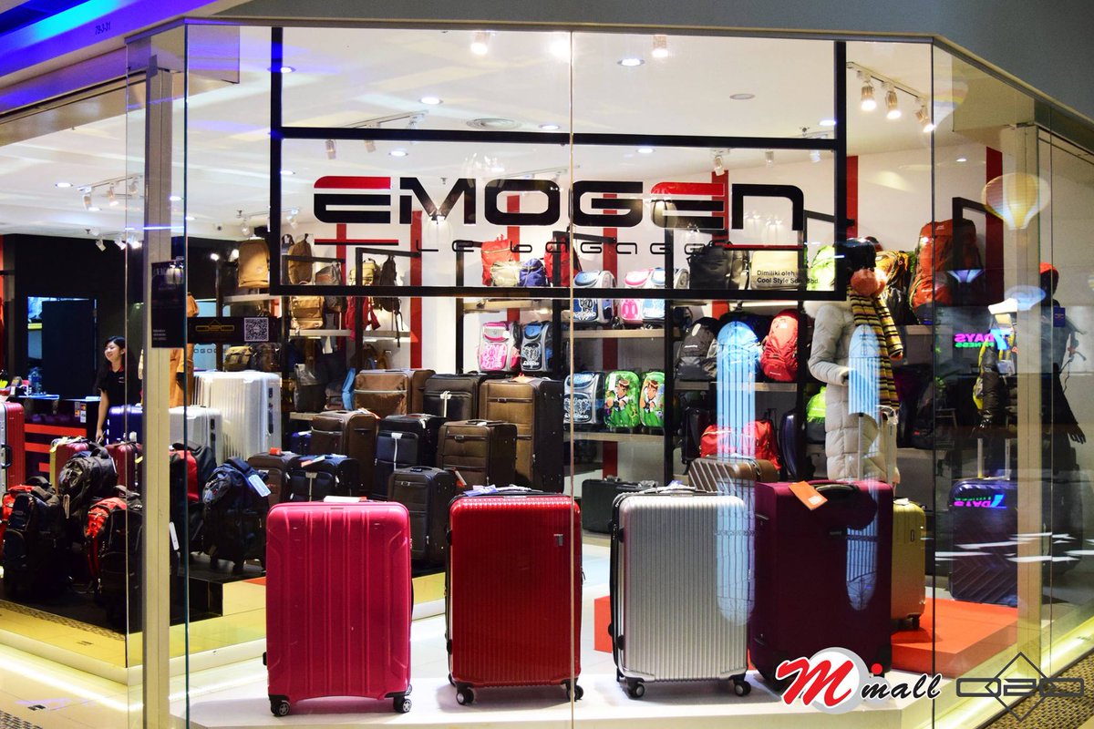 luggage store in mall