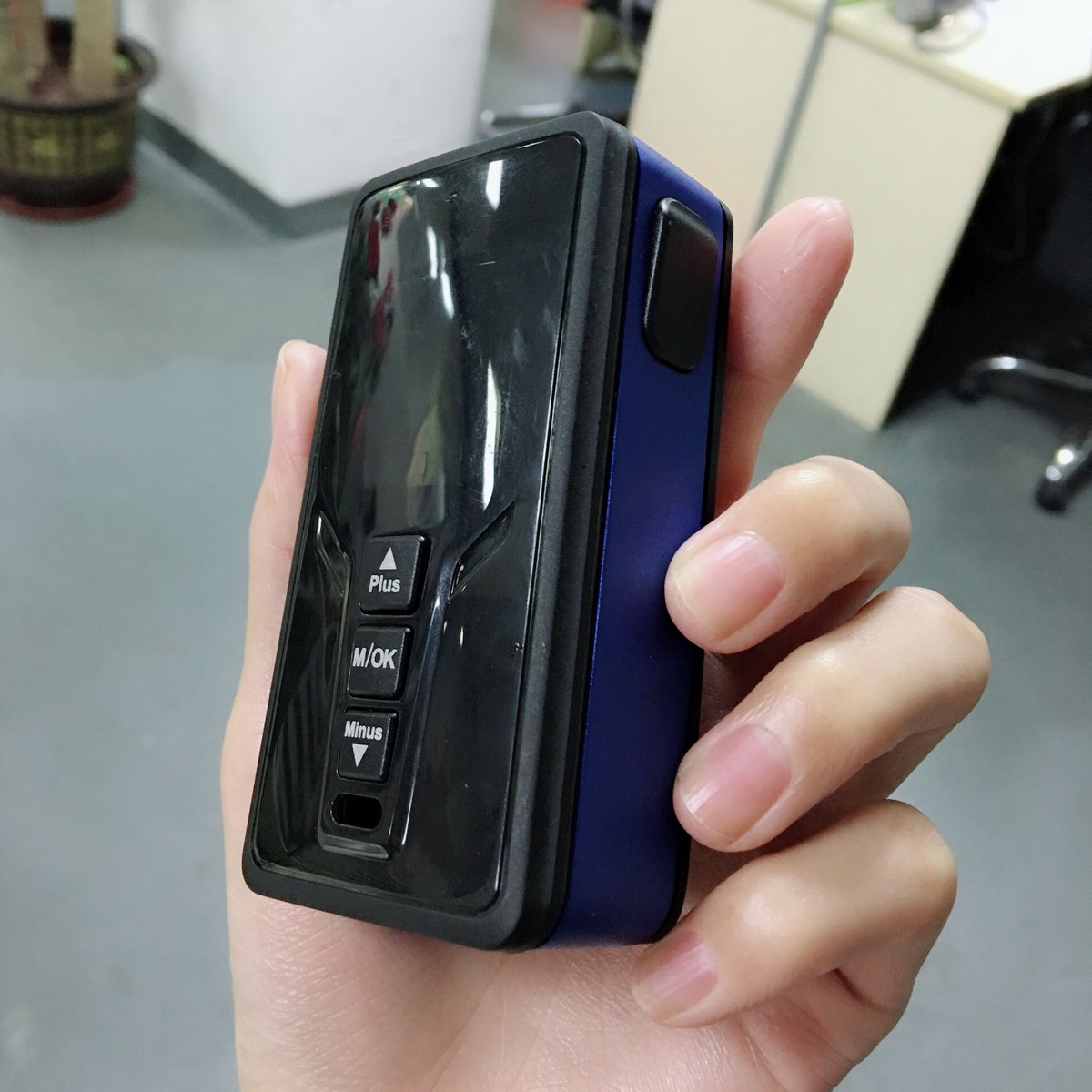 vivien400's tweet photo. GTRS newest item VBoy222w will be coming soon, Support pre-sale!!! let's get it!!πππ#gtrsvapor #vboy222w #vaping #vape #vapinglive #vapemods https://t.co/2L4JStj3Z0