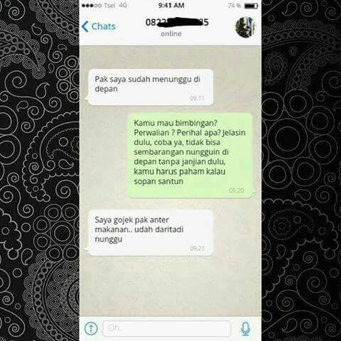 nabilafebrianih's tweet photo. Perlunya sopan santun dalam menuliskan pesan kepada dosen. https://t.co/XjldABVWYP
