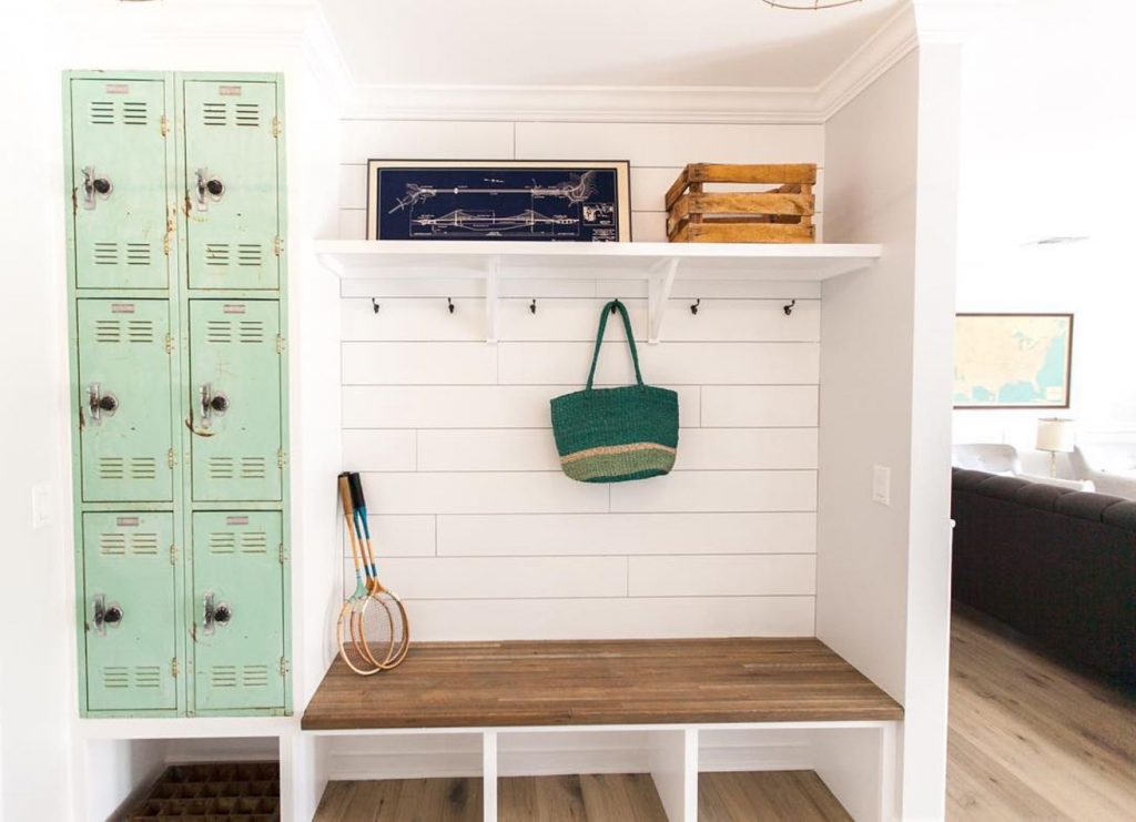 BuzzBuzzHome's tweet photo. 23 stylish entryway ideas you’ll want to steal: https://t.co/fDg8GthN9C #interiordesign https://t.co/rT9DXQOZyH