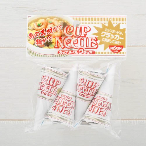 こんなクラッカーが欲しかった！イタズラにもぴったり？なカップヌードルのクラッカー！