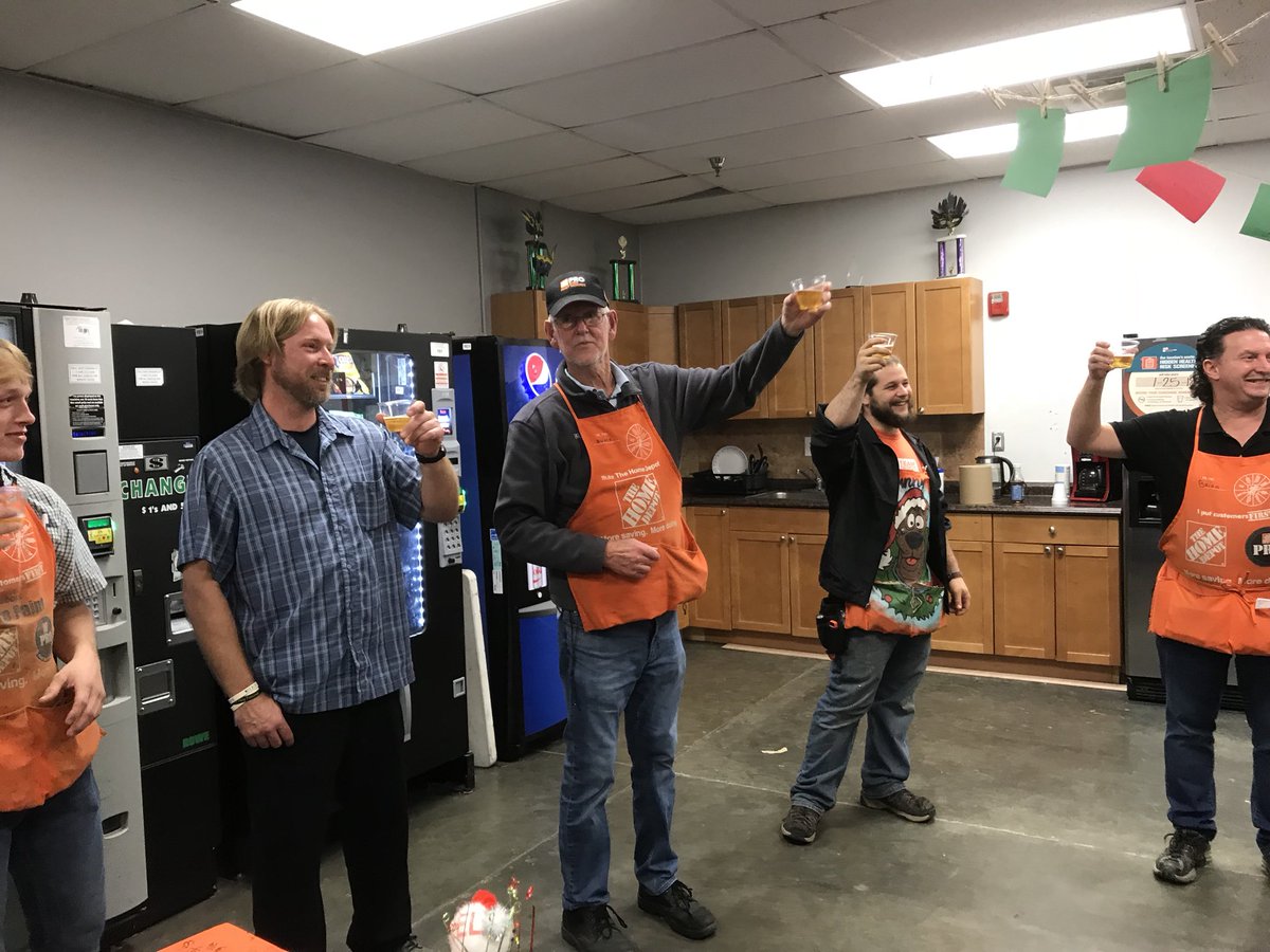 heather_rie37's tweet photo. Happy trails Mr Buddy. You will be missed. Our team won’t be the same without you.  #TEAM2909 https://t.co/Po10gJMymJ