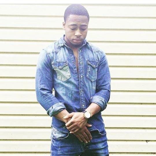 1WithNoMind's tweet photo. Boss Gang 👑💪🏽 #FeatureMe #Music#Liveme 👑BG👑STAR🌟 https://t.co/Uvw7w9tXSr https://t.co/xcYd4uwS6B
