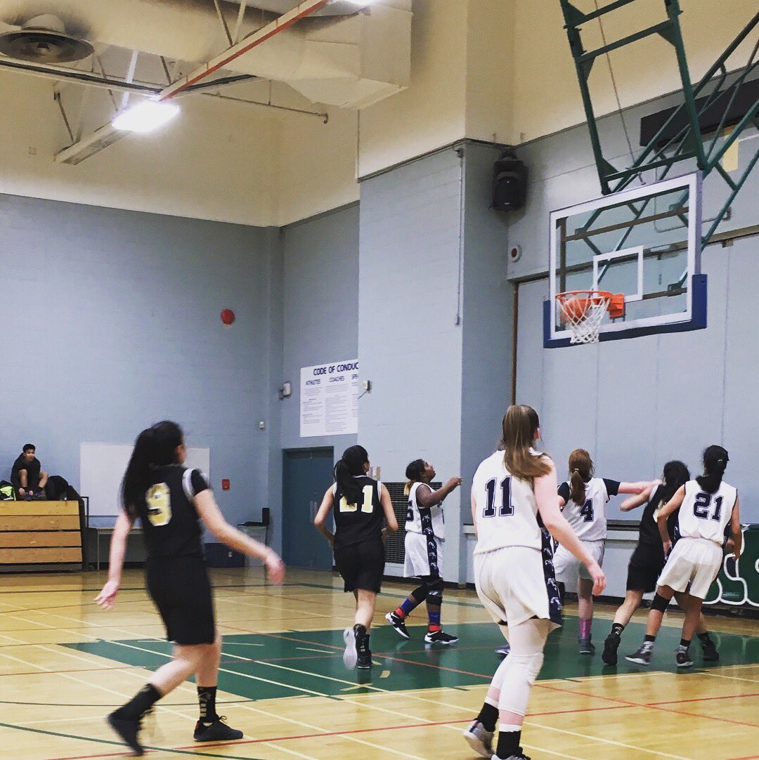 SrG🏀 win 55-23 at Sands. Home opener tomorrow v Holy Cross @ 6:30 #BeThere #HuskyPride <a href="/north_delta/">North Delta Secondary</a> <a href="/dssaa37/">DSSAA</a> <a href="/HuskyAthleticCo/">HuskyAthleticCouncil</a> <a href="/NorDelReporter/">North Delta Reporter</a>