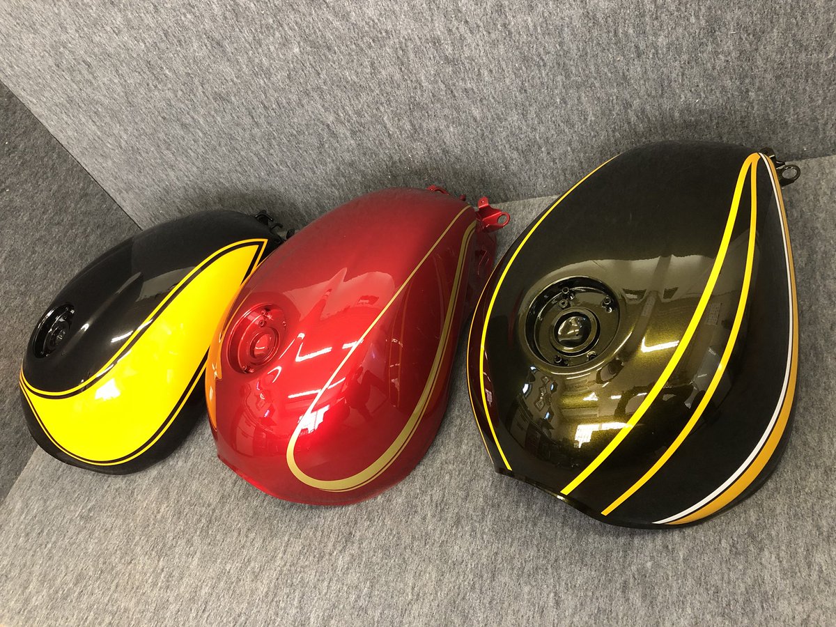 tm_garage21's tweet photo. Z900RS カラーオーダー🤩
#Z900RS #Z1 #kawasaki #motorcycle #paint #coloroder #TMGarage #川越 #埼玉 #japan https://t.co/dfTJKEyCrW