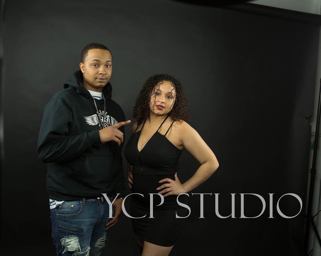 CTSUPDATESHOW's tweet photo. @hhse_radio π» Is Back On Tommrow Night 7Pm! Till 830Pm π₯#LinkIn π±#CallUp 347-826-9525 Come Vibe Out W/ Us W/ @Frank_AMIL On The Mix! π #RomePromo #BlackStar π https://t.co/fZQo1nLl0n