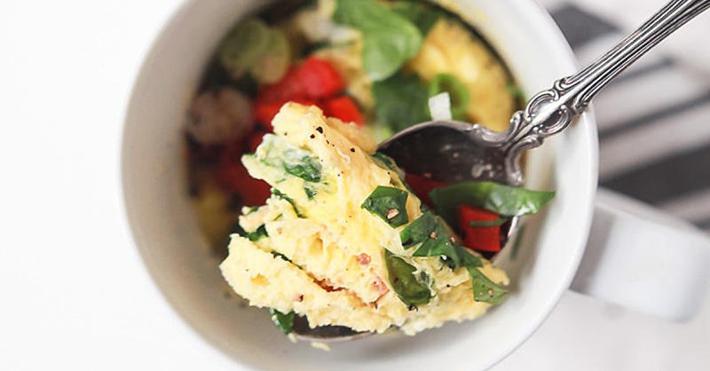 Make This 2-Minute Omelet In the Microwave bit.ly/2BEDiG7