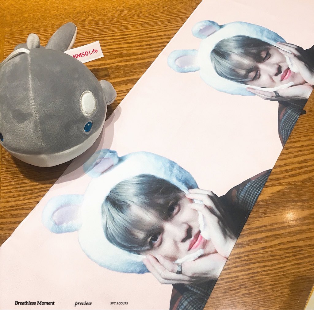 sgdokyeom0218's tweet photo. [SG GO]

➖
DEVILKIN 3rd Slogan💚
CHEERING KIT for DK 
@devilkin0218 

✌🏻도귀여미건✌🏻

➖
breathless moment 2018 
🐰CHEERING KIT for S.COUPS
@1995scoups 

🐰바니쿱스건🐰

https://t.co/U5O1lUCGja https://t.co/R2zR4tvyud