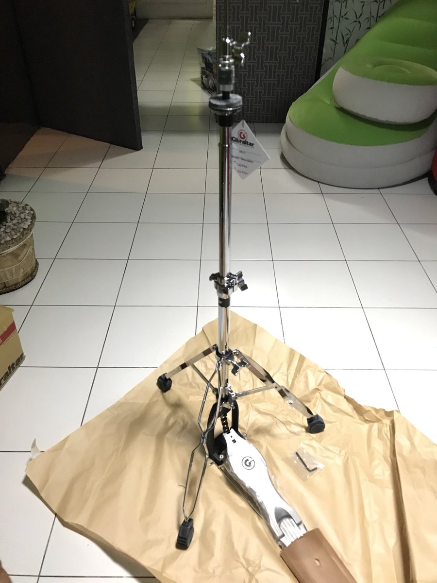 Gretsch2016's tweet photo. @DrumBagus FS: Gibraltar hardwares seri 5700 new, WA for detail : 081945777117 https://t.co/P0Oe1meJaZ