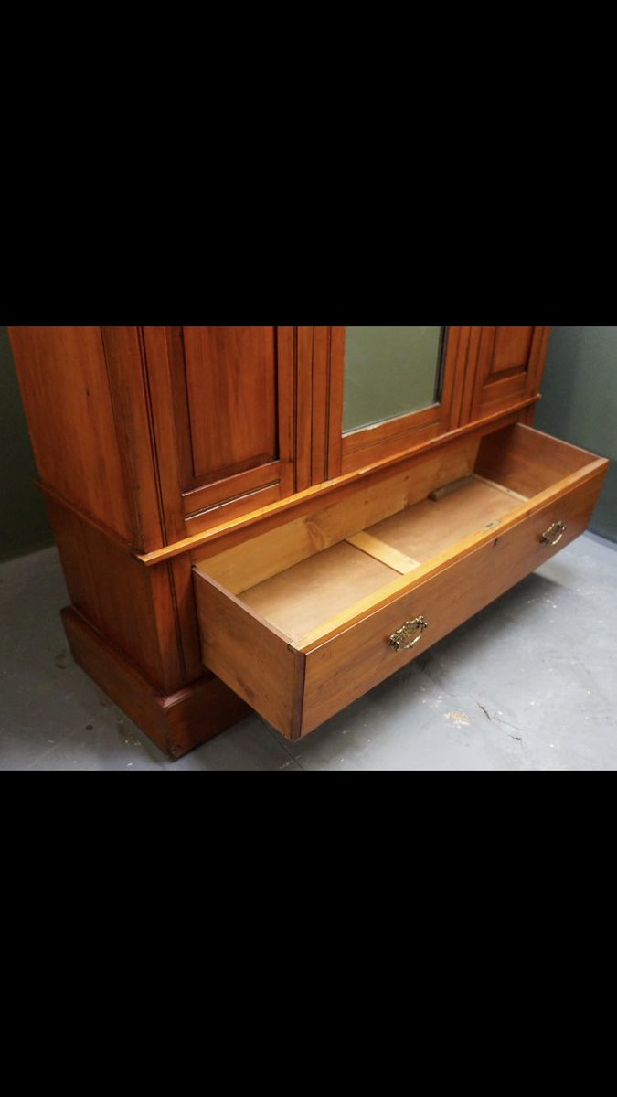 Smt Antiques On Twitter Antique Solid Blonde Mahogany Single