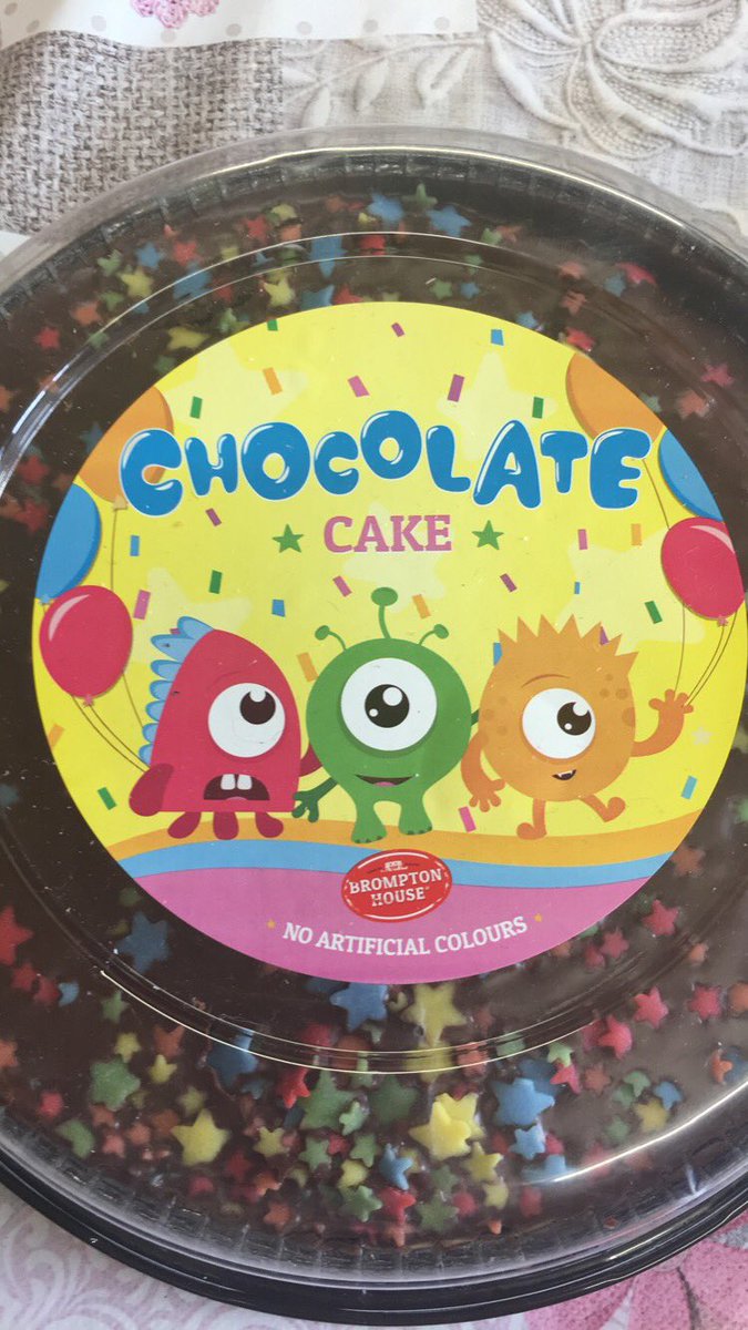 ✨My birthday cake from my nephews. Can’t wait to have a slice later 🎂✨ #womaninbiz #bbloggers