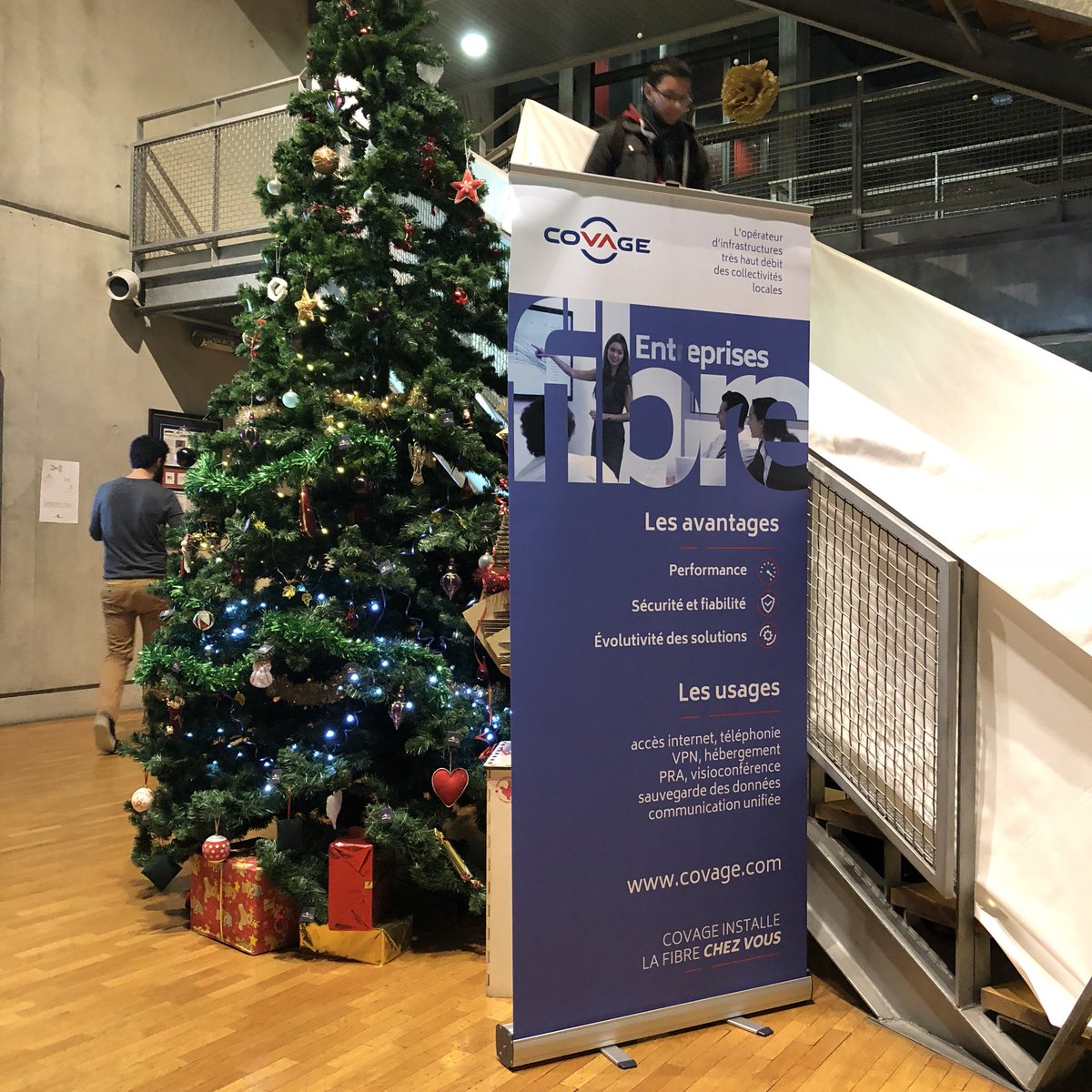 ChristophGreuet's tweet photo. #AboutLastNight : dernière soirée pour @FrenchSouthD avant sa renaissance en 2018 ! 🎄🥂🚀 #FSDCOLLECTOR #startup #Montpellier #Toulouse https://t.co/YbUHYBv1pa