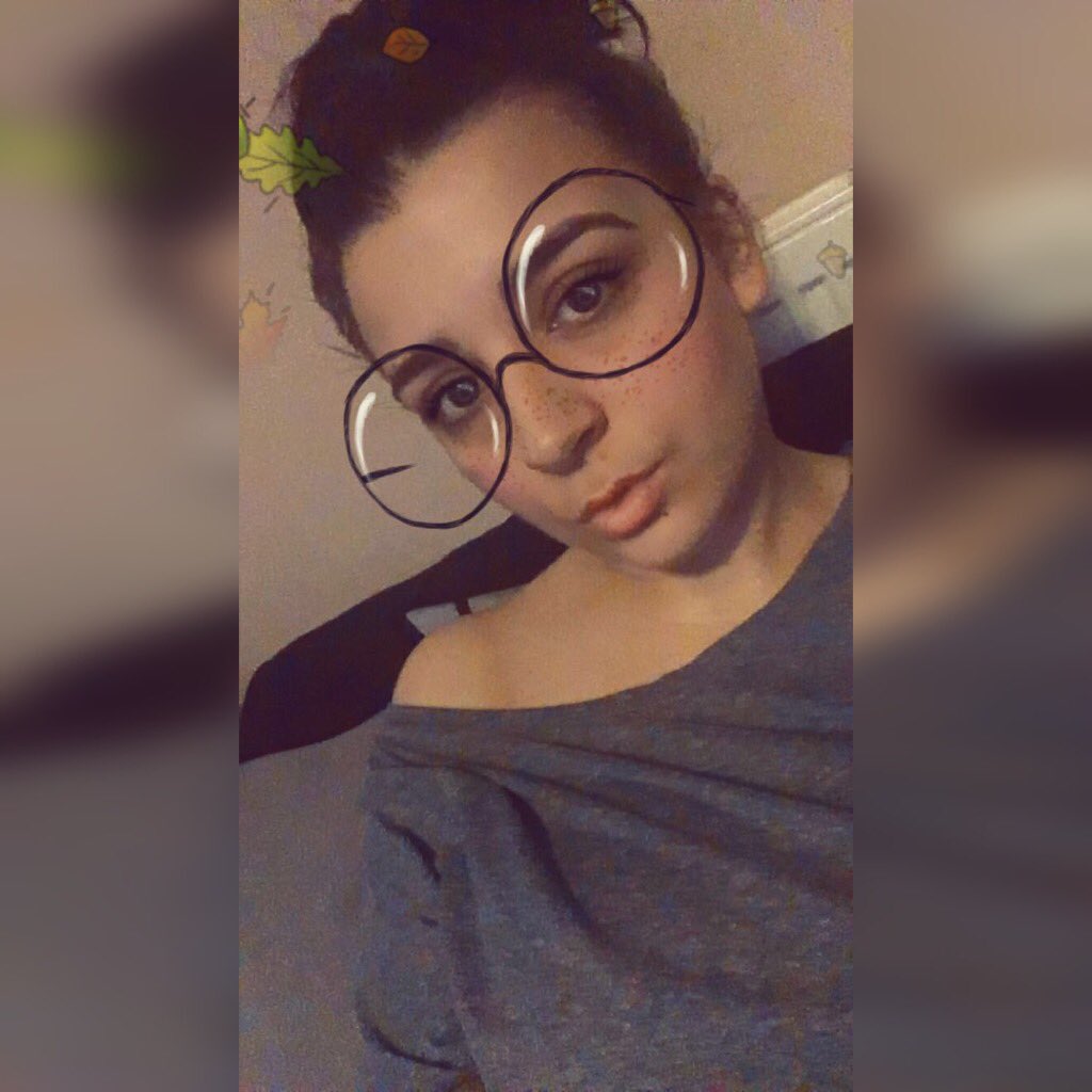 chiara_sandra's tweet photo. 🍃 🍂 https://t.co/xvaYhb5tCj