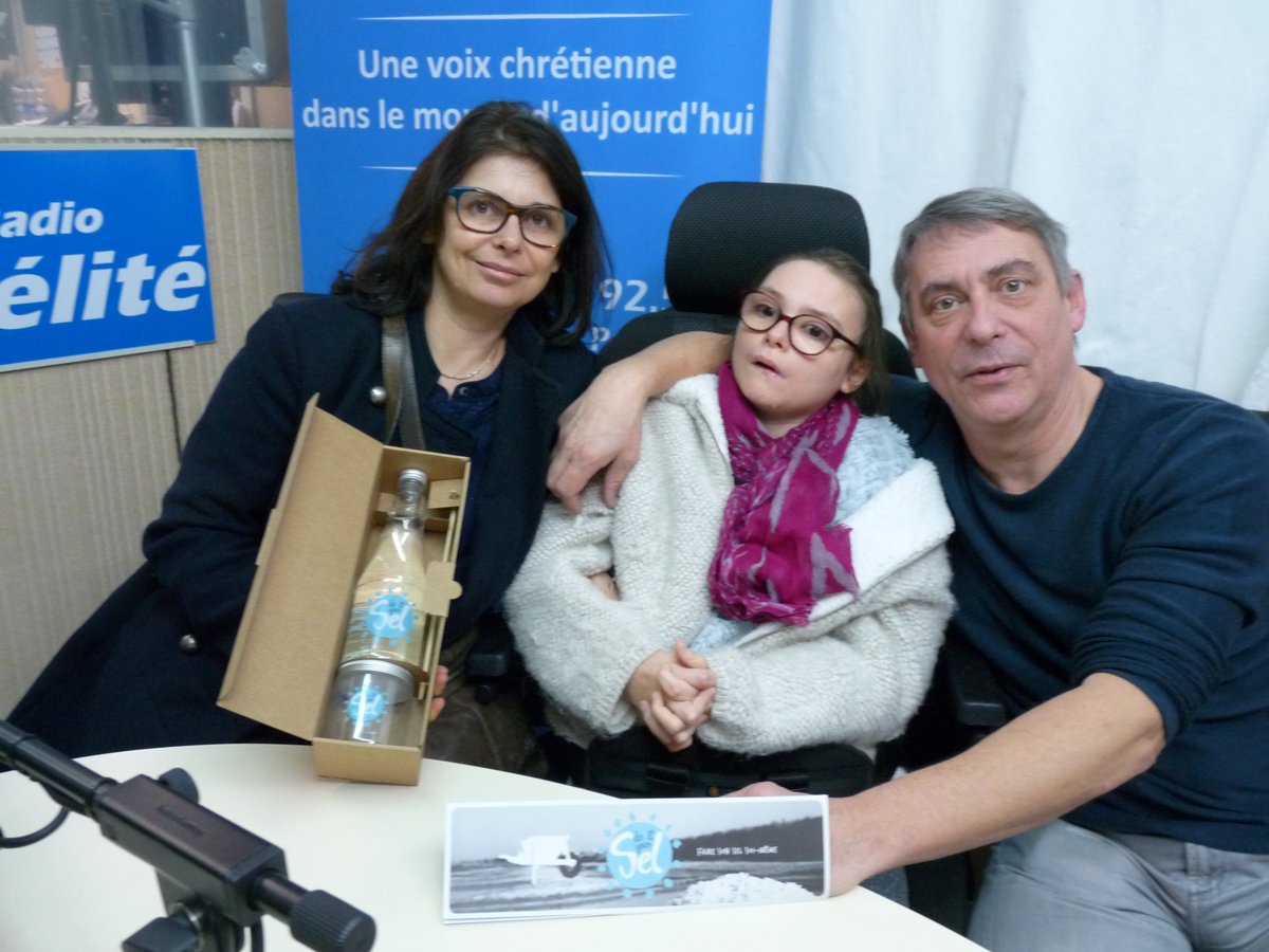 #Association <a href="/DoItYourSel85/">DoItYourSel</a> sur <a href="/FIDELITE44/">RADIO FIDELITE</a>. #handicap #fairesonsel  radiofidelite.fr/fr/do-it-your-…