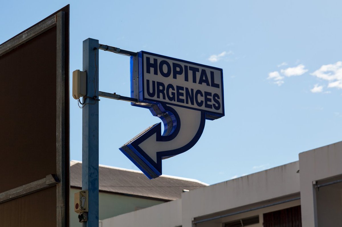 infirmierscom's tweet photo. #EnBref- La Fédération des médecins de France propose de limiter les conditions d’admission aux urgences en obligeant les patients à se rendre d’abord chez leur médecin généraliste... @CGOSinfo https://t.co/wUQ86N0k2X https://t.co/DsqBB2QRTw